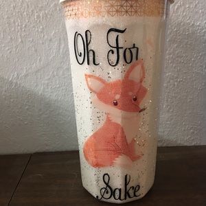 Custom plastic Fox tumbler